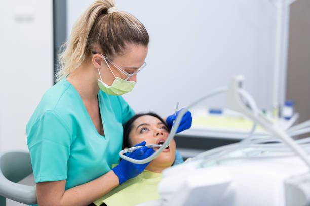 Best Emergency Dental Services for Seniors in Manitowoc, WI